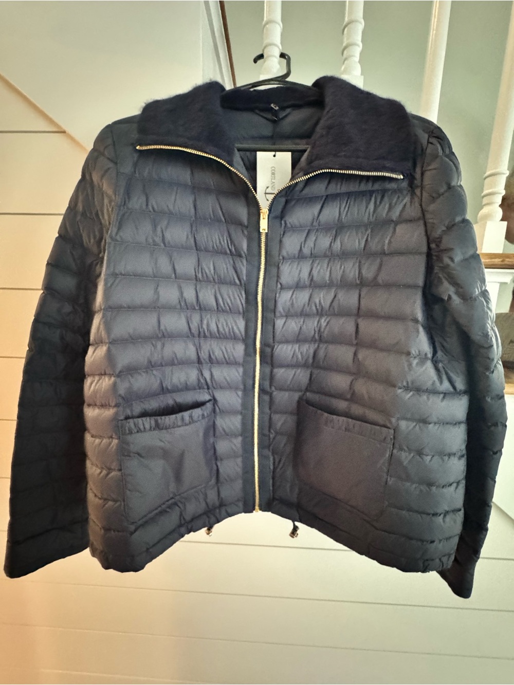NWT $358 Cortland Park Yellowstone Sz M Navy Women's Jacket with Cashmere Collar